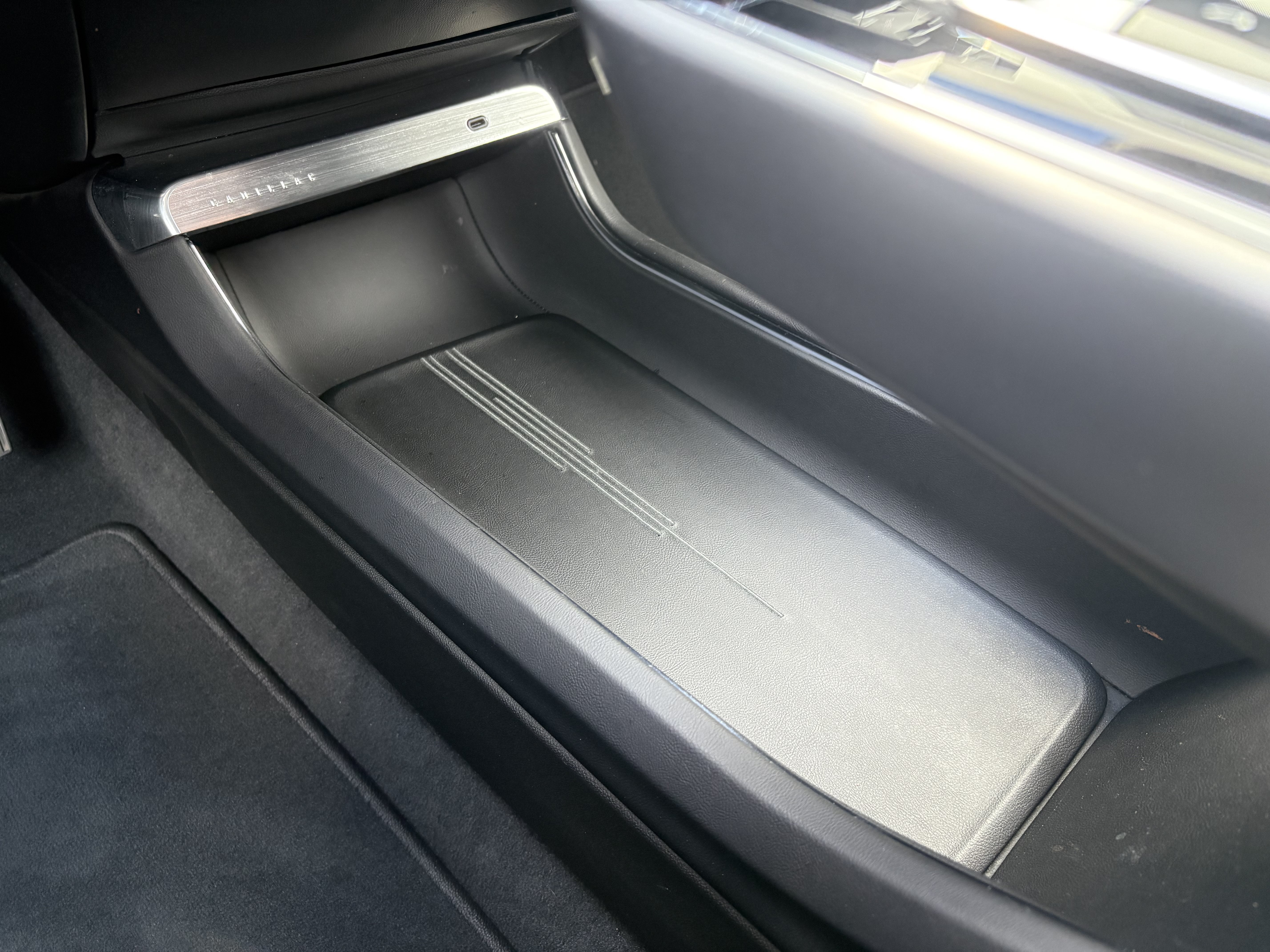 Certified 2024 Cadillac Lyriq Luxury RWD image 24