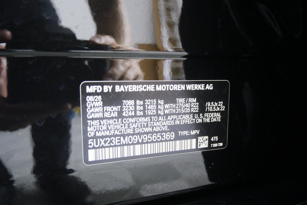 Used 2027 BMW X7 xDrive40i w/ Executive Package AWD/4WD image 26