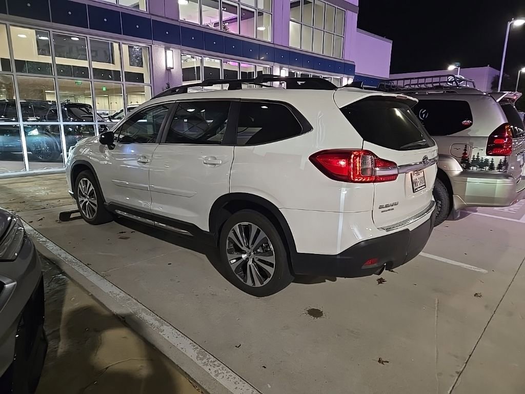 Used 2020 Subaru Ascent Limited w/ Technology Package image 3