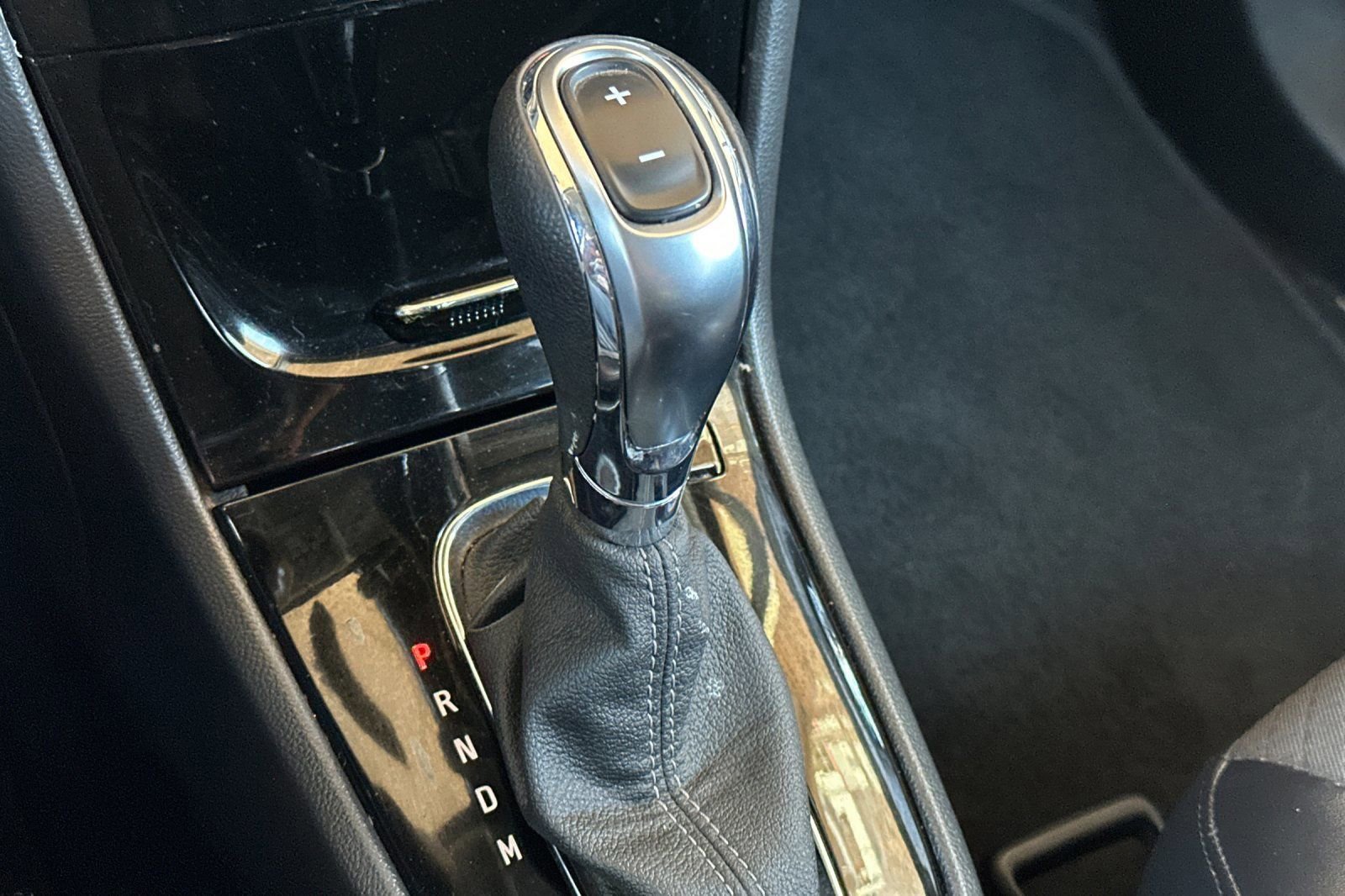 Certified 2021 Buick Encore Preferred FWD image 22