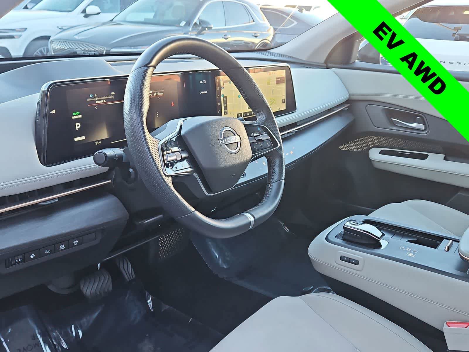 Used 2023 Nissan Ariya AWD image 10