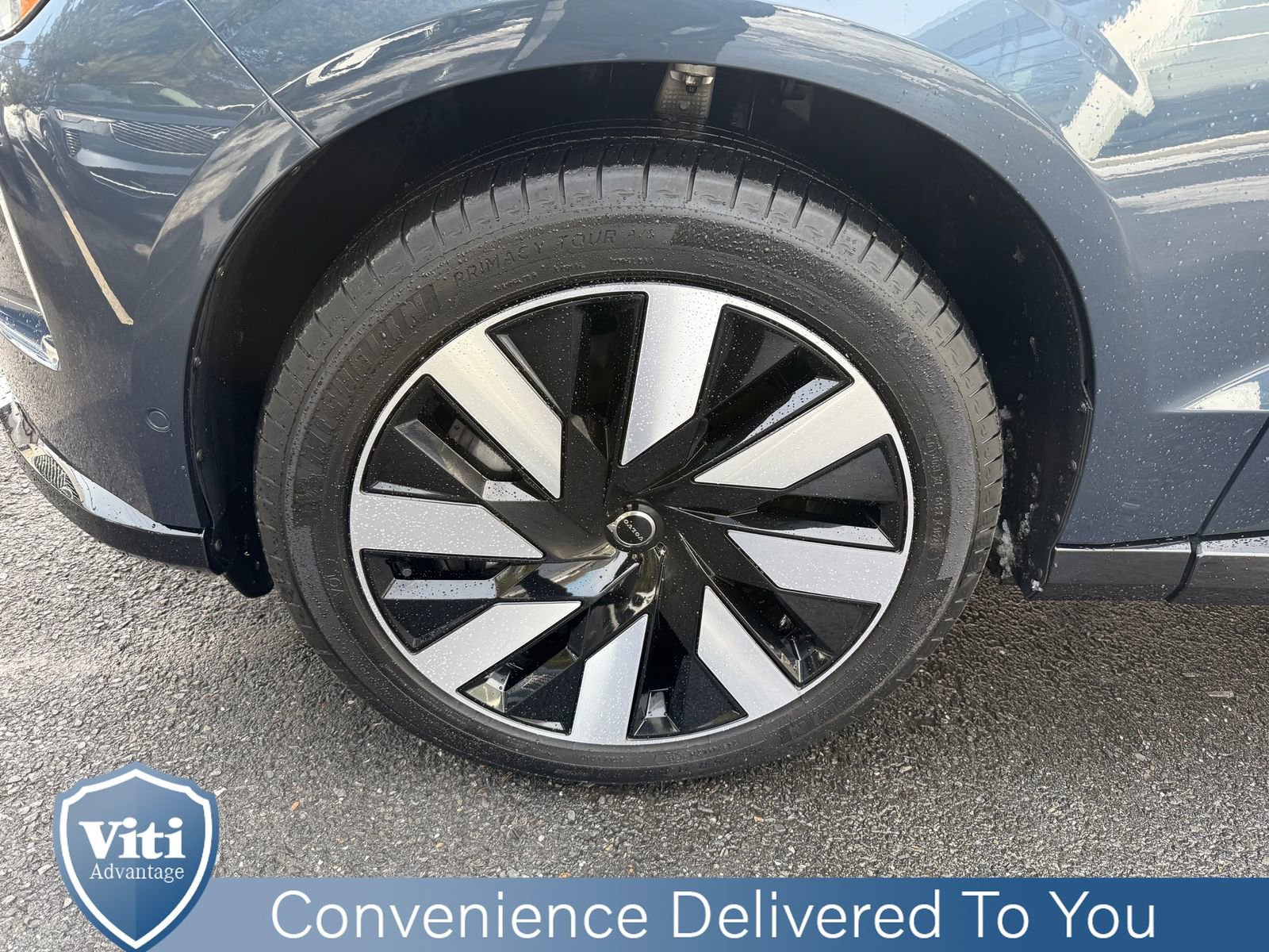 Certified 2025 Volvo EX90 Ultra image 12