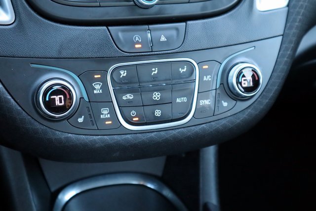 Used 2023 Chevrolet Malibu LT image 30