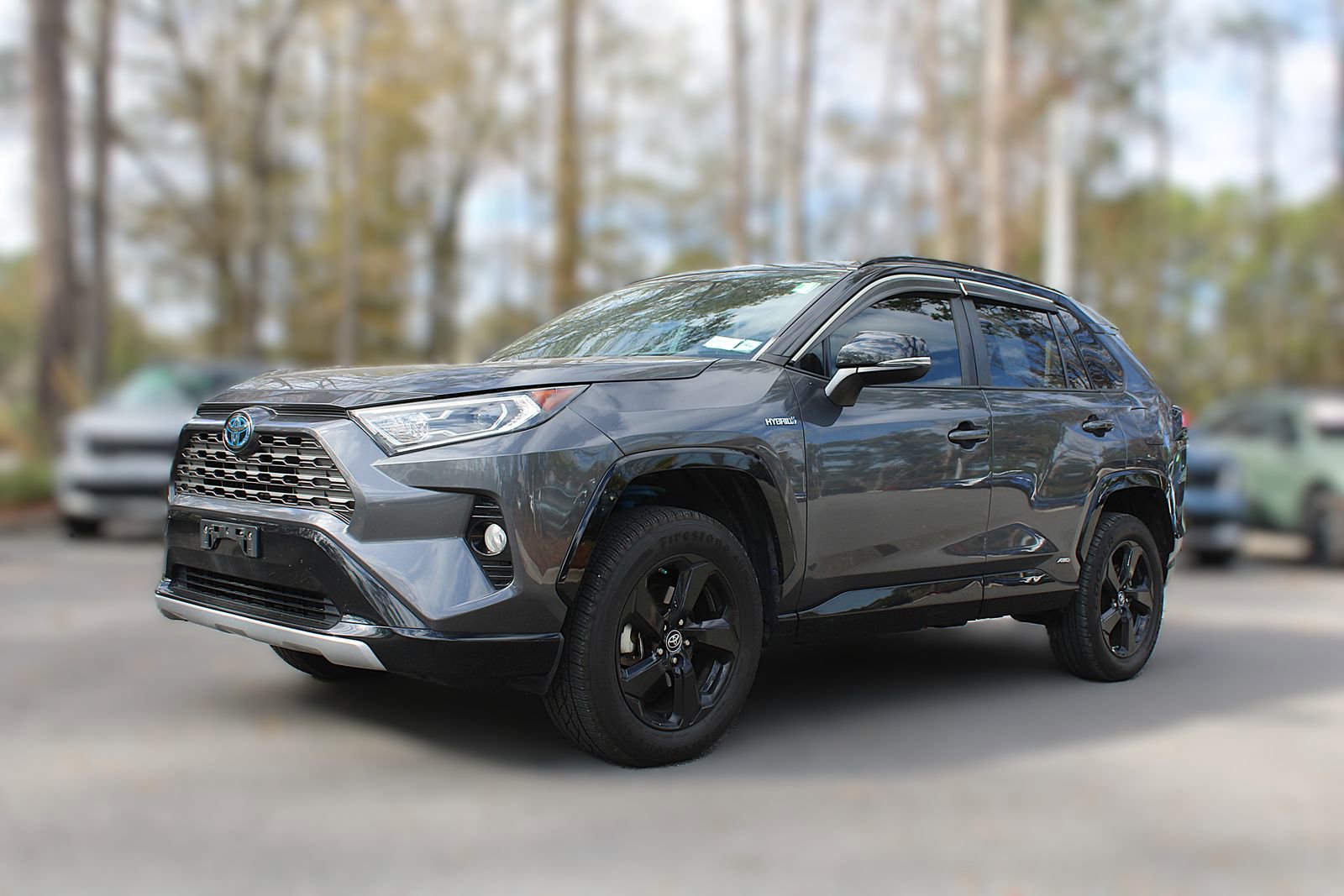 Used 2019 Toyota RAV4 XSE w/ XSE Weather Package image 3