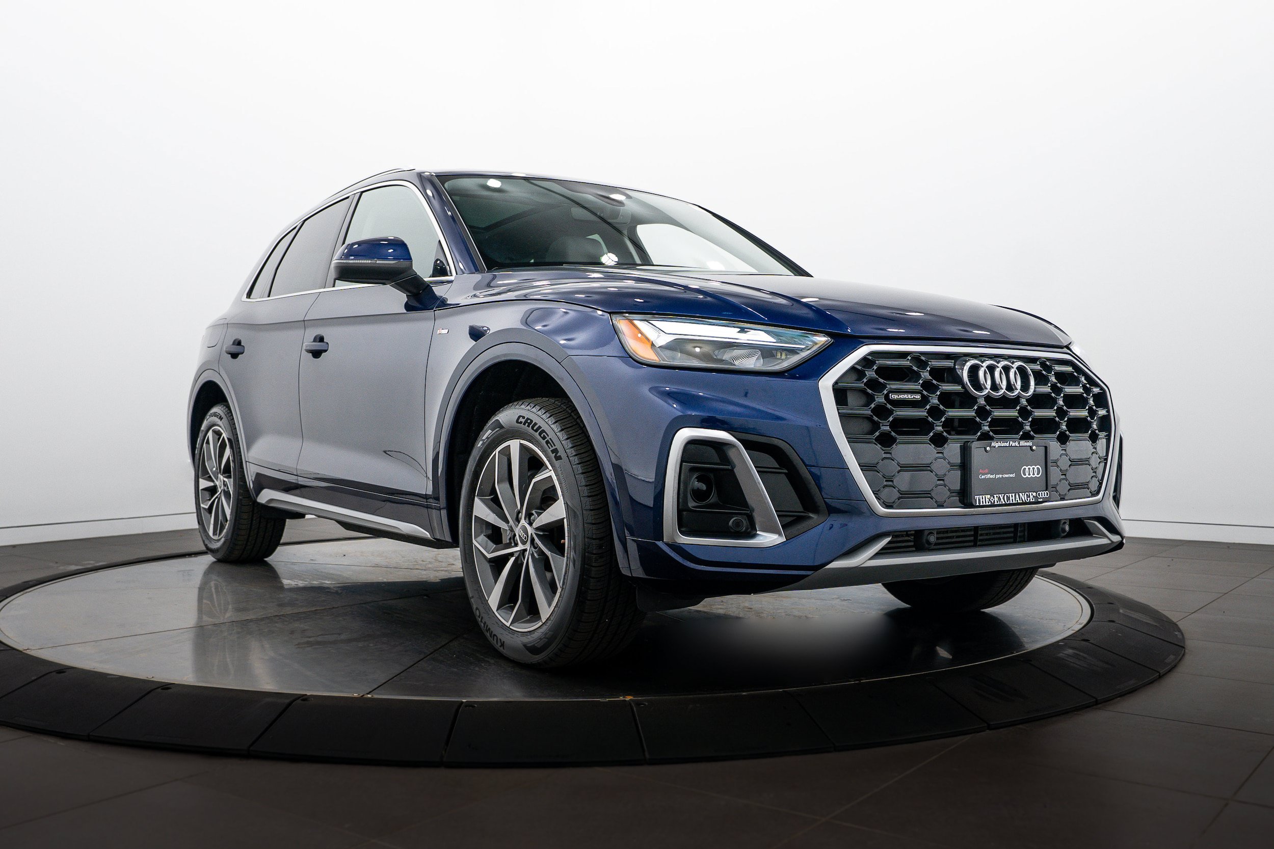 Certified 2023 Audi Q5 2.0T Premium w/ Convenience Package AWD/4WD image 1