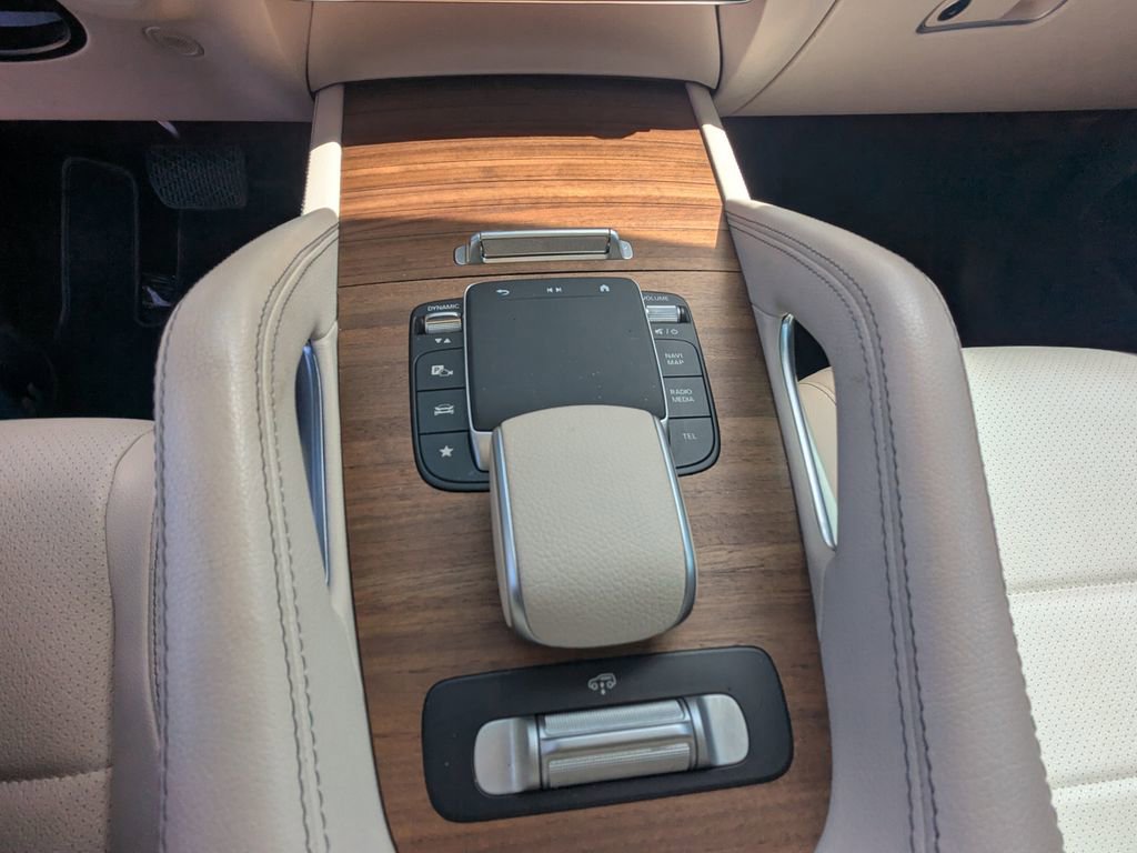 Used 2024 Mercedes-Benz GLS 450 4MATIC image 6