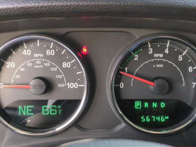 Used 2018 Jeep Wrangler Unlimited Sport w/ Connectivity Group image 11