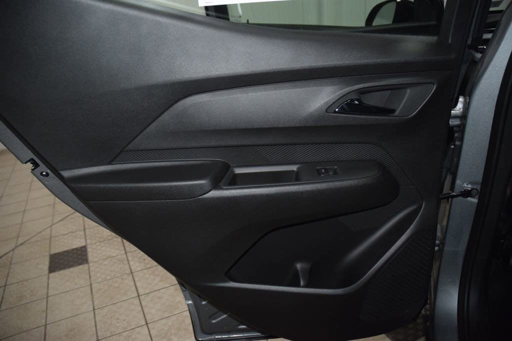 New 2027 Chevrolet Bolt RS w/ Technology Package FWD image 42