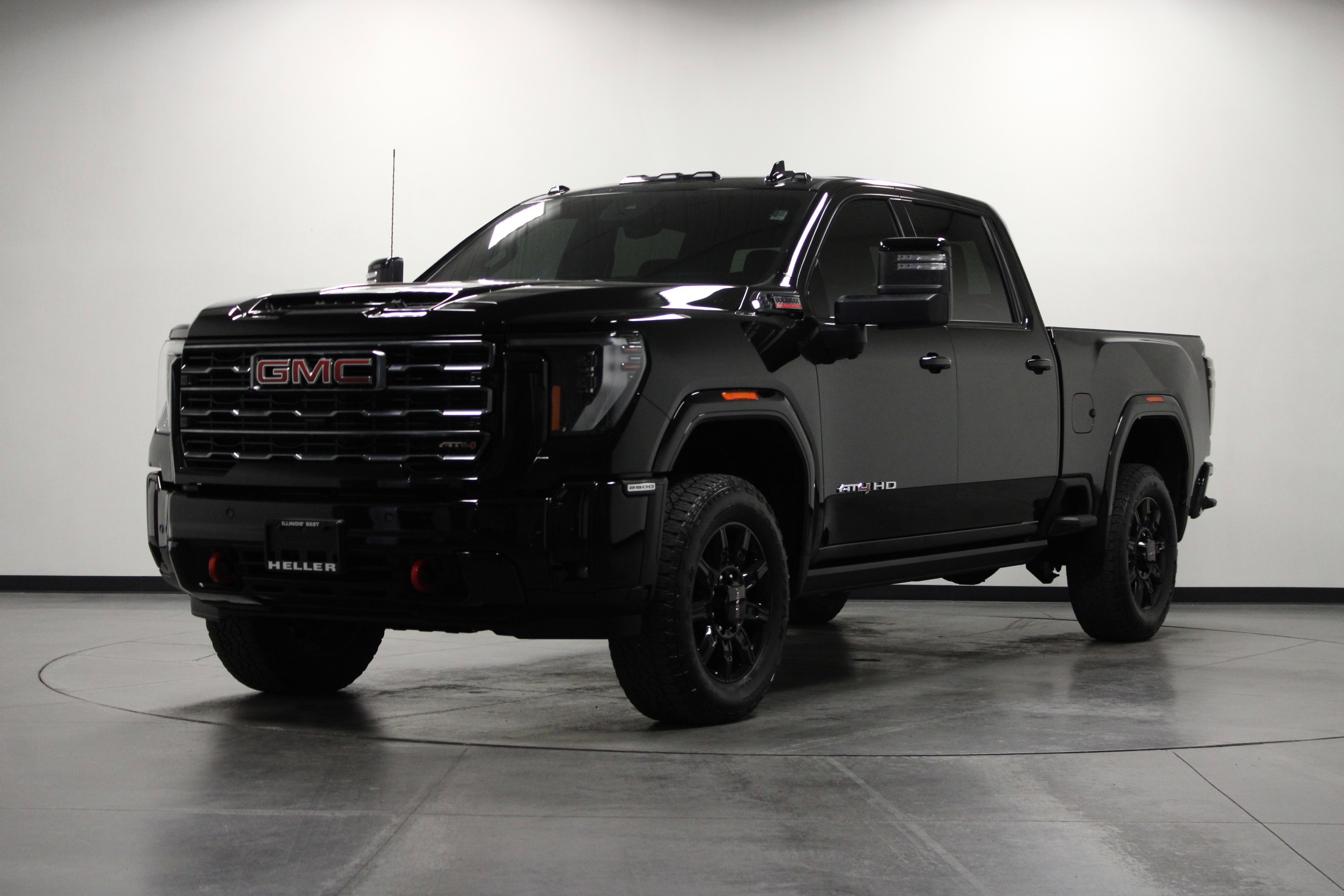 Used 2025 GMC Sierra 2500 AT4 w/ AT4 Premium Plus Package image 8