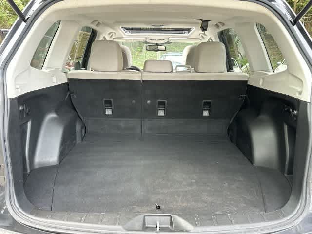 Used 2015 Subaru Forester 2.5i Premium w/ All-Weather Package AWD/4WD image 23
