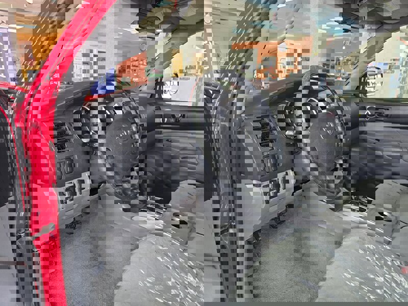 Used 2007 Toyota Tacoma PreRunner w/ SR5 Pkg #2 image 8