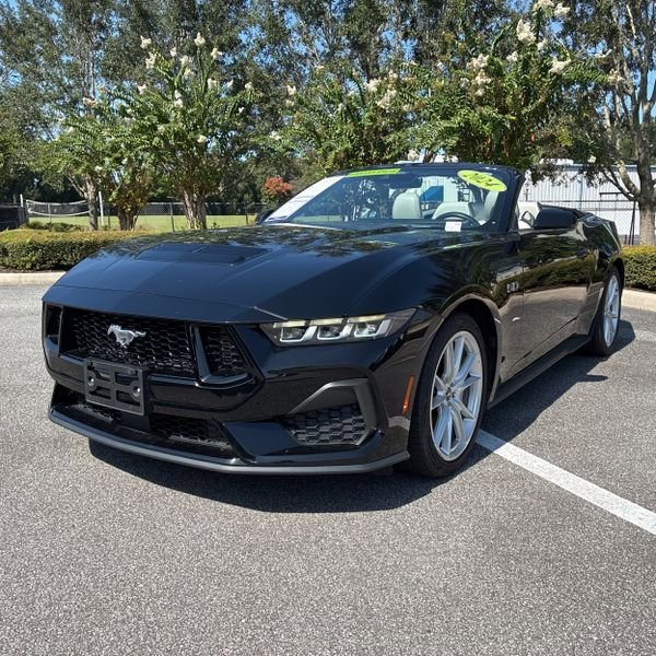 Used 2024 Ford Mustang GT Premium image 23