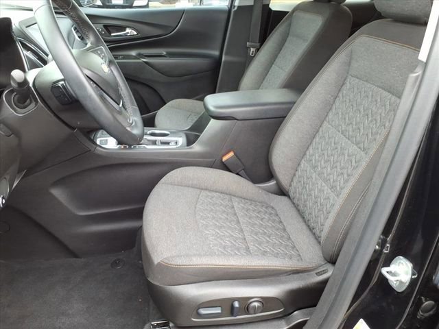 Used 2023 Chevrolet Equinox LT image 11