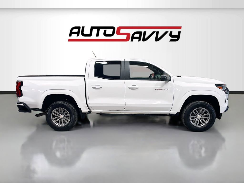 Used 2024 Chevrolet Colorado LT w/ LT Convenience Package image 8