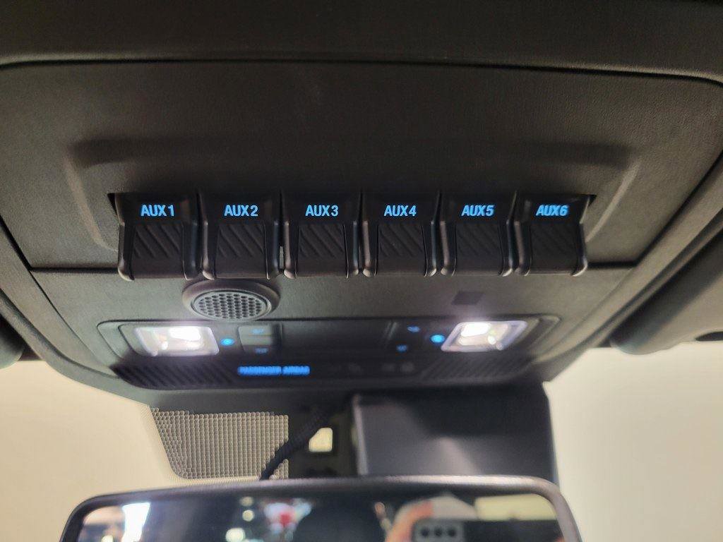 Used 2022 Ford Bronco Wildtrak image 20