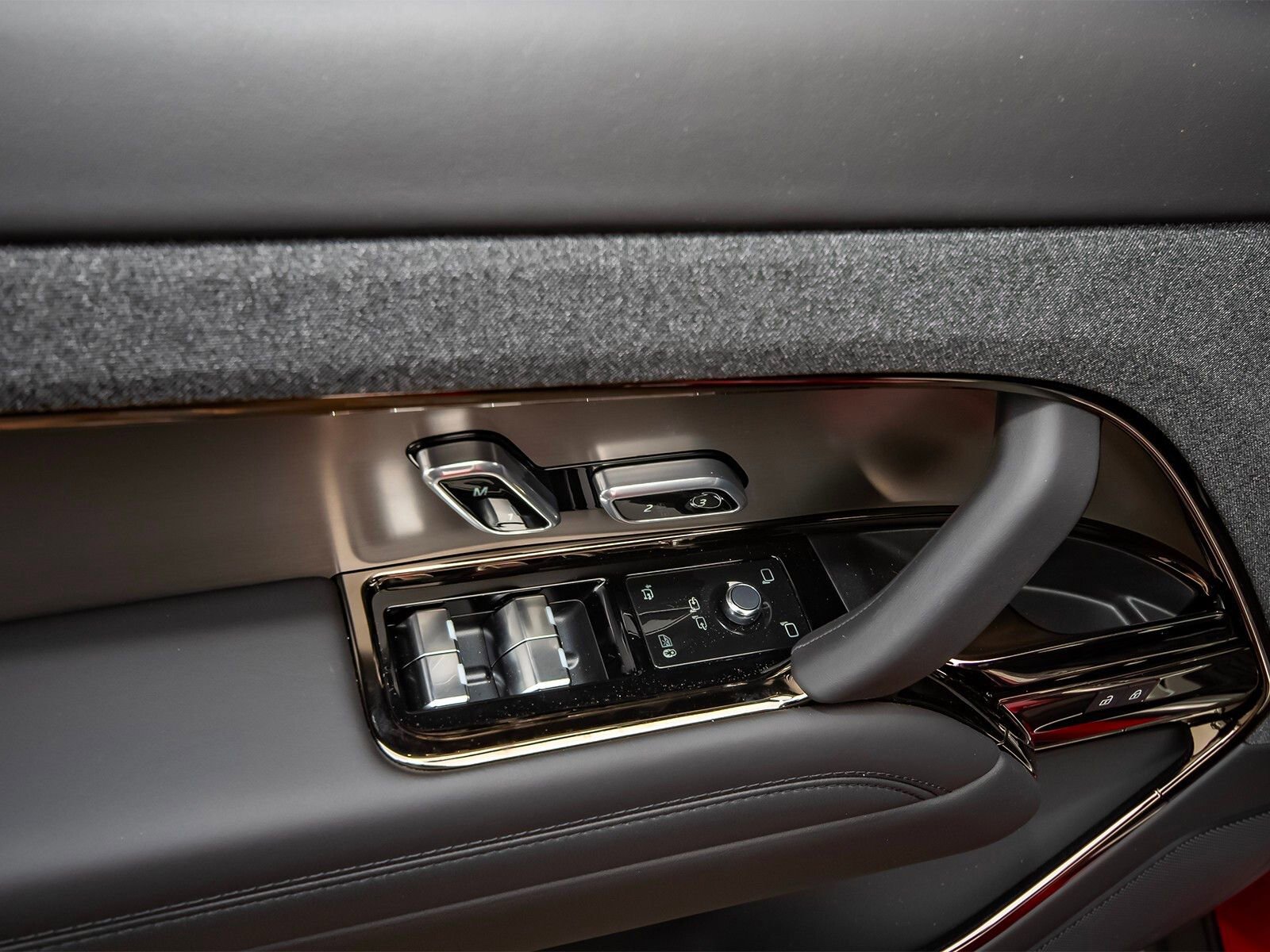 New 2025 Land Rover Range Rover Sport Dynamic SE image 34