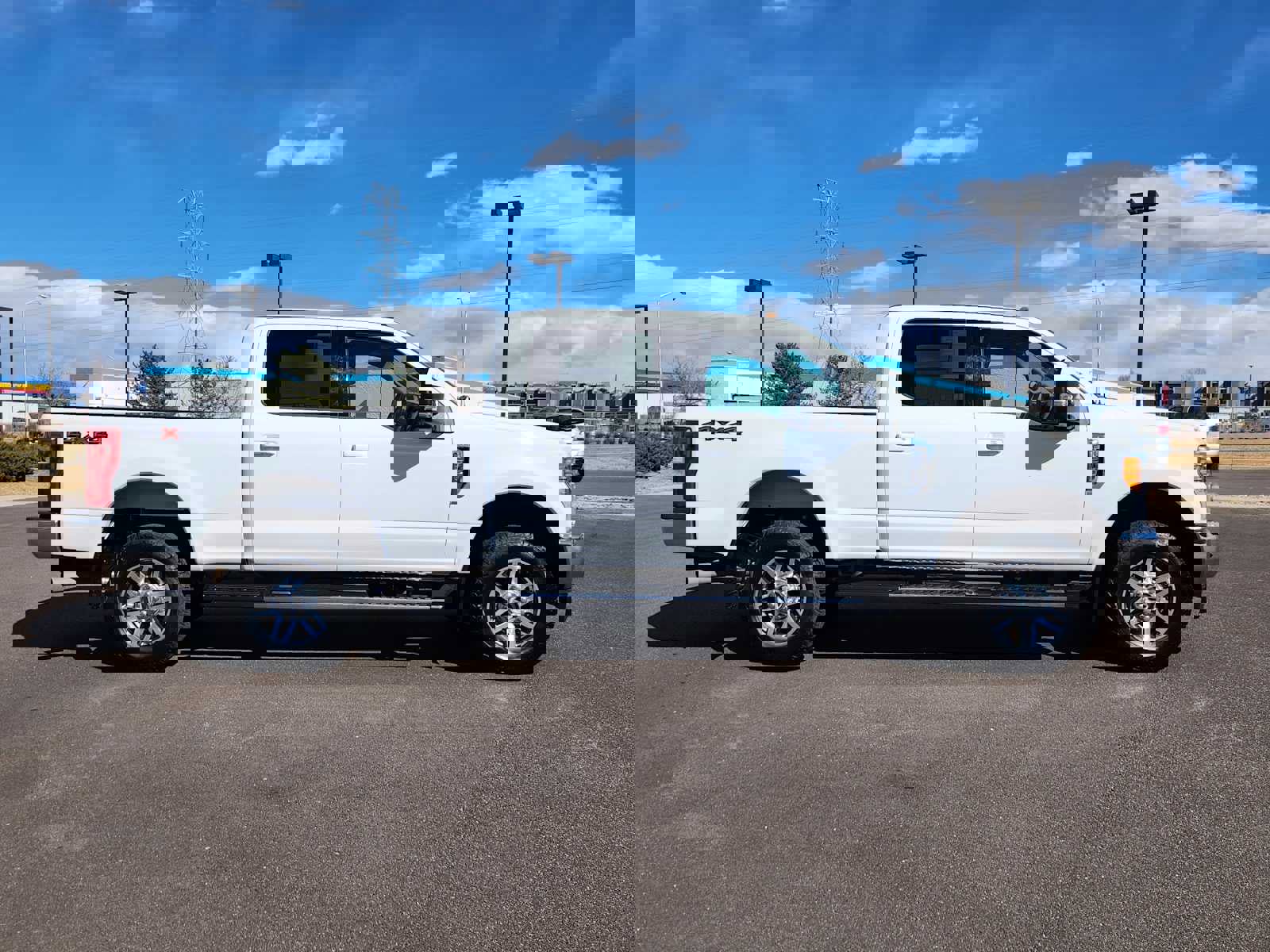 Used 2017 Ford F250 Lariat w/ Lariat Value Package image 2