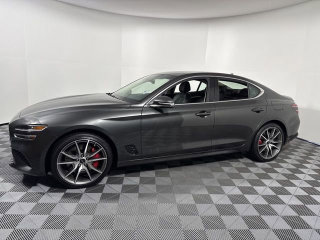 Used 2025 Genesis G70 2.5T image 14