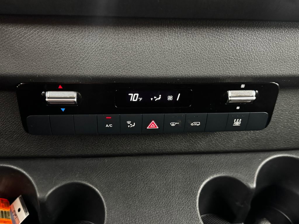 Used 2020 Mercedes-Benz Sprinter 3500 image 21