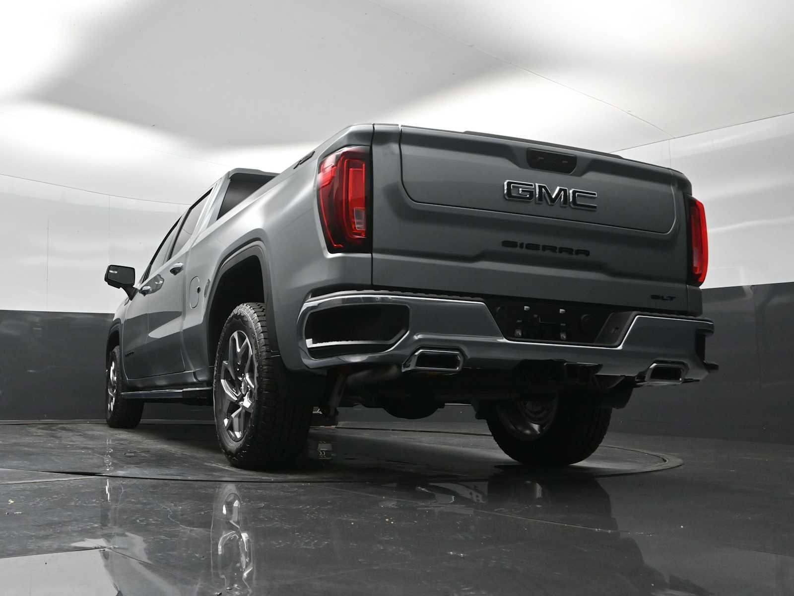 New 2026 GMC Sierra 1500 SLT w/ SLT Convenience Package AWD/4WD image 23
