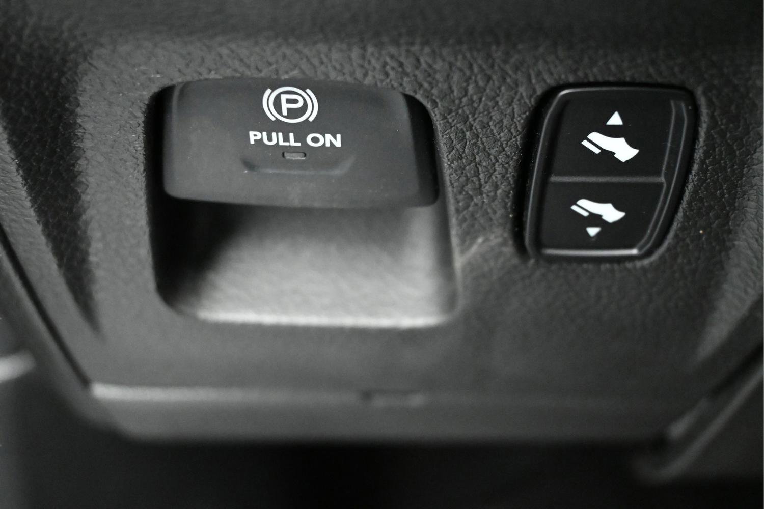 Used 2019 RAM 1500 Laramie image 24