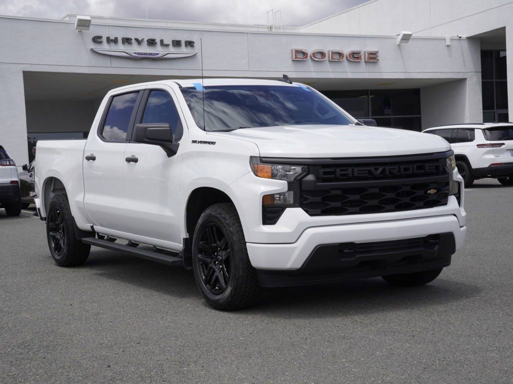 Used 2023 Chevrolet Silverado 1500 Custom w/ LPO, Dark Essentials Package RWD image 2