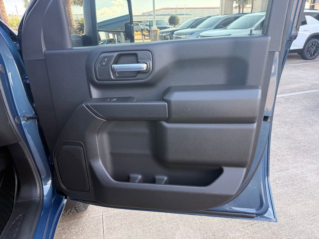 New 2026 Chevrolet Silverado 2500 Custom w/ Custom Value Package AWD/4WD image 48