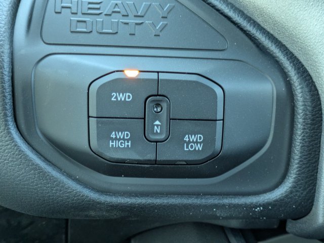 New 2026 RAM 2500 Laramie AWD/4WD image 27