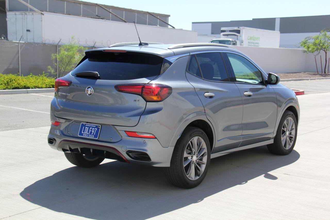 Used 2021 Buick Encore GX Essence w/ Advanced Technology Package AWD/4WD image 5