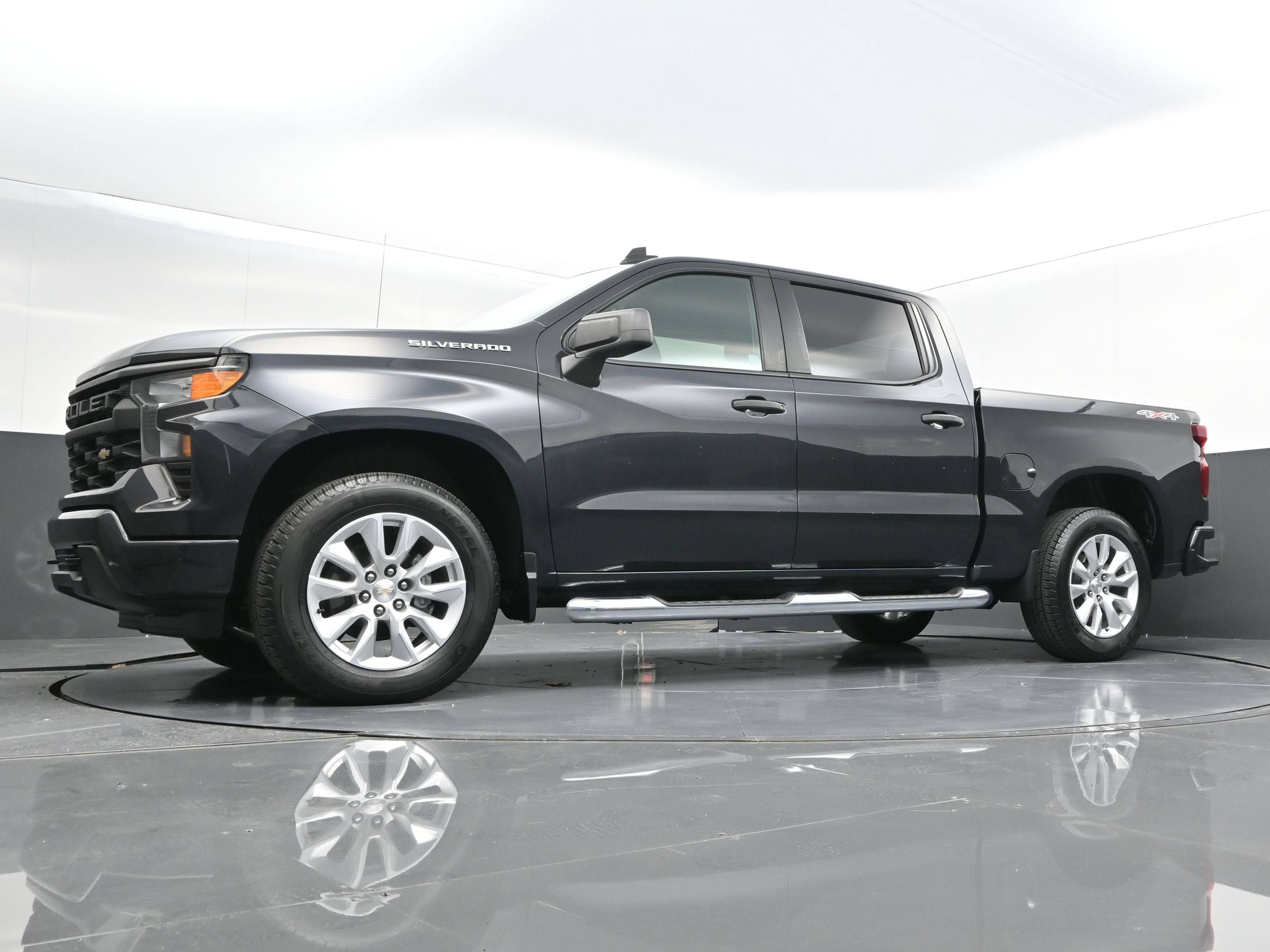Certified 2023 Chevrolet Silverado 1500 Custom w/ LPO, Dark Essentials Package AWD/4WD image 39