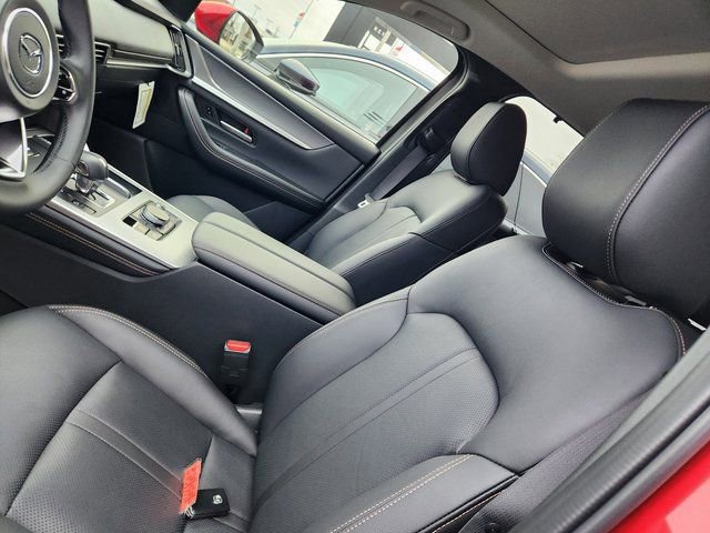 New 2026 MAZDA CX-90 3.3 Turbo w/ Preferred Package AWD/4WD image 10
