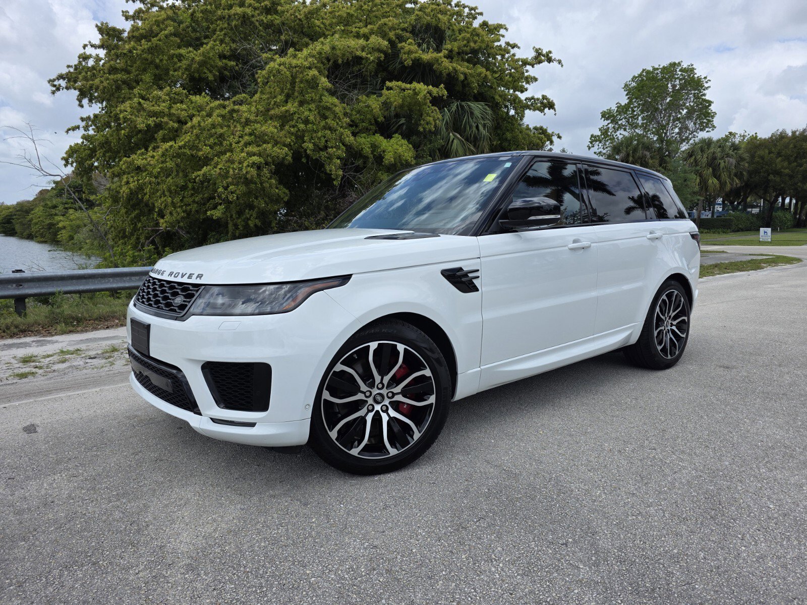 Used 2019 Land Rover Range Rover Sport Supercharged