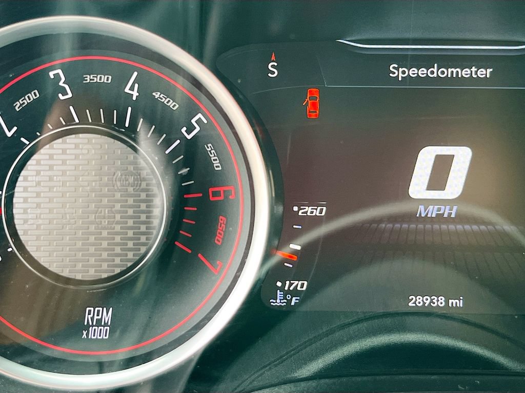 Used 2022 Dodge Challenger R/T Scat Pack RWD image 12