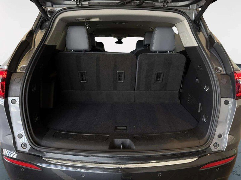 Used 2020 Buick Enclave Premium w/ Surround and Sites Package AWD/4WD image 34