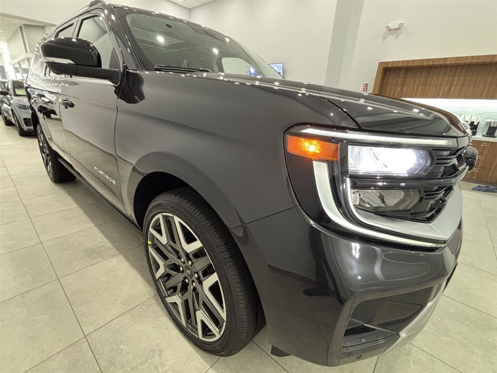New 2026 Ford Expedition Max Platinum w/ Platinum Ultimate Package AWD/4WD image 12