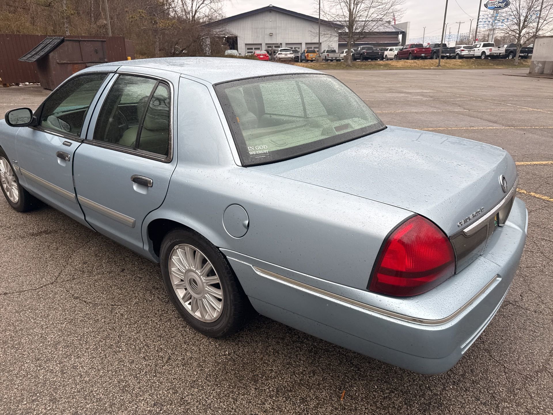 Used 2010 Mercury Grand Marquis LS image 8