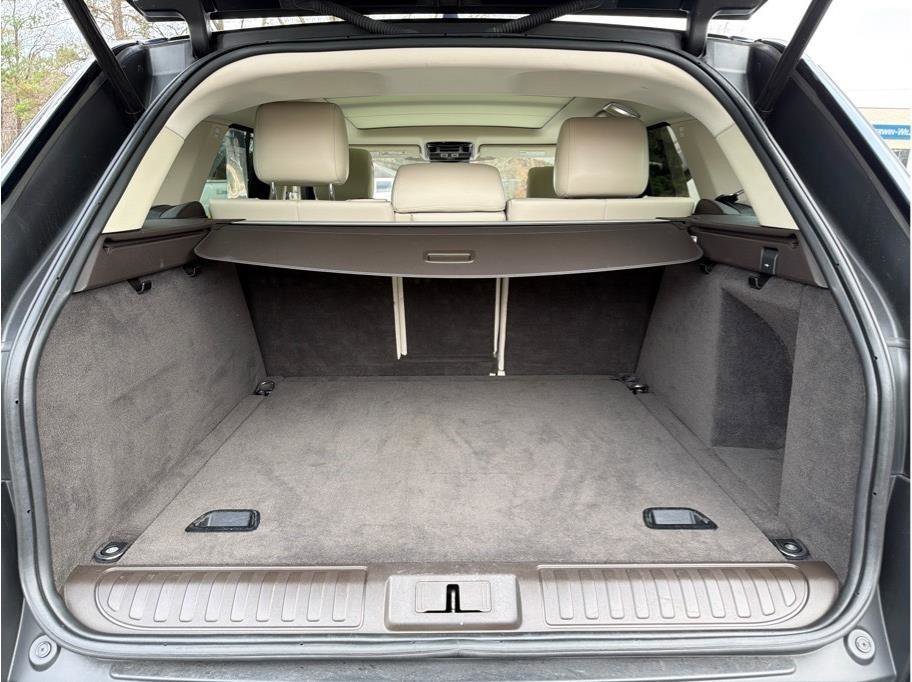 Used 2017 Land Rover Range Rover Sport HSE image 7