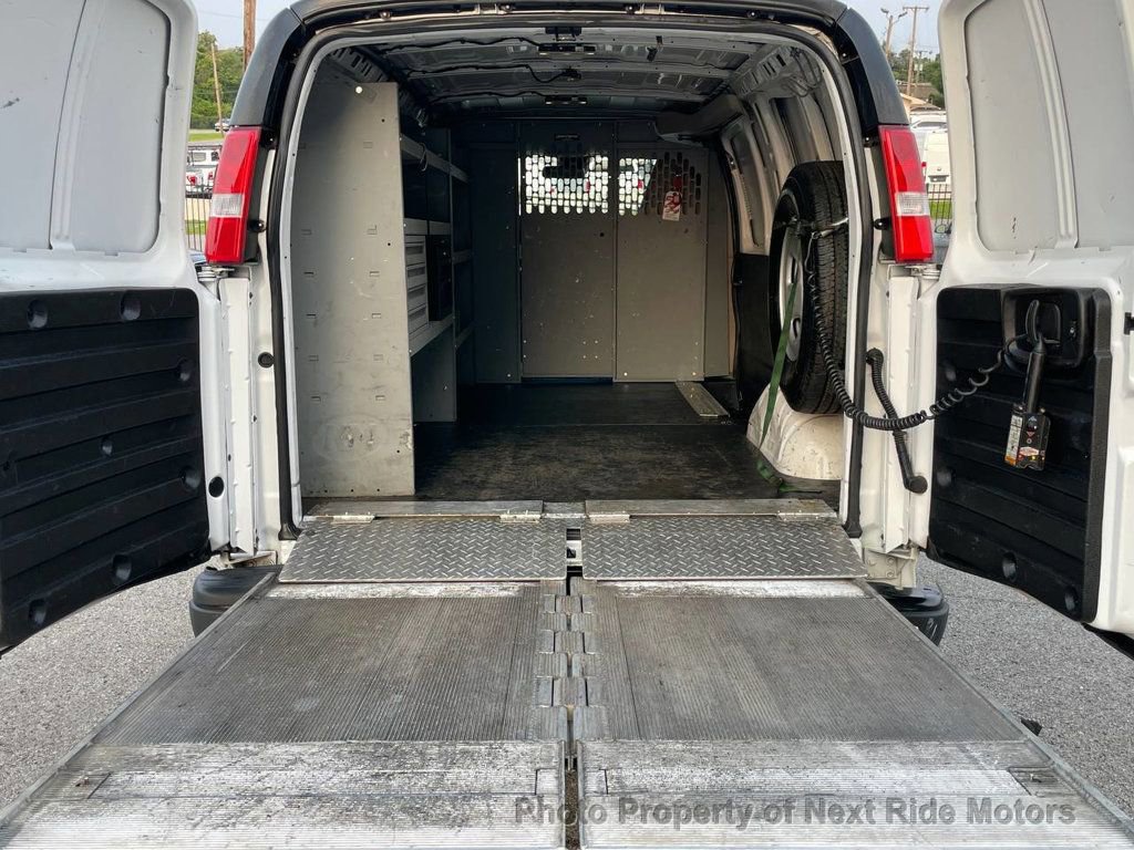 Used 2020 Chevrolet Express 3500 w/ Driver Convenience Package image 19