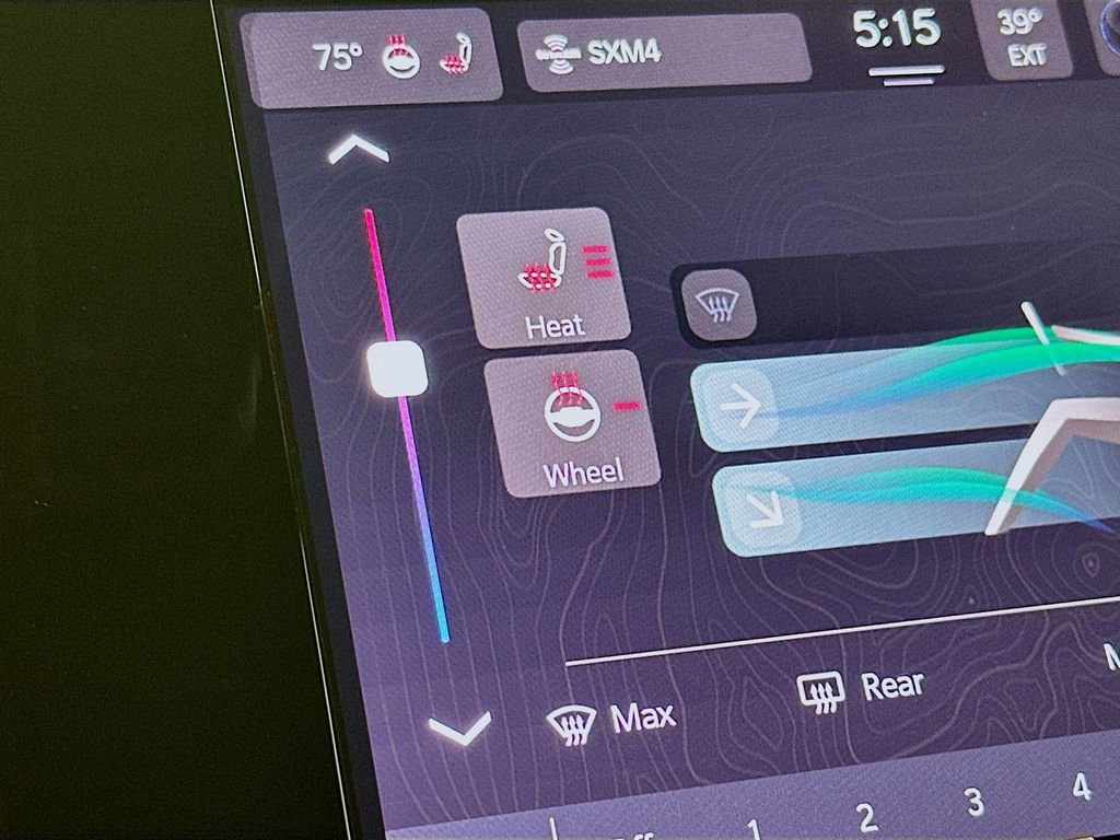 Certified 2024 Jeep Grand Cherokee Altitude image 28