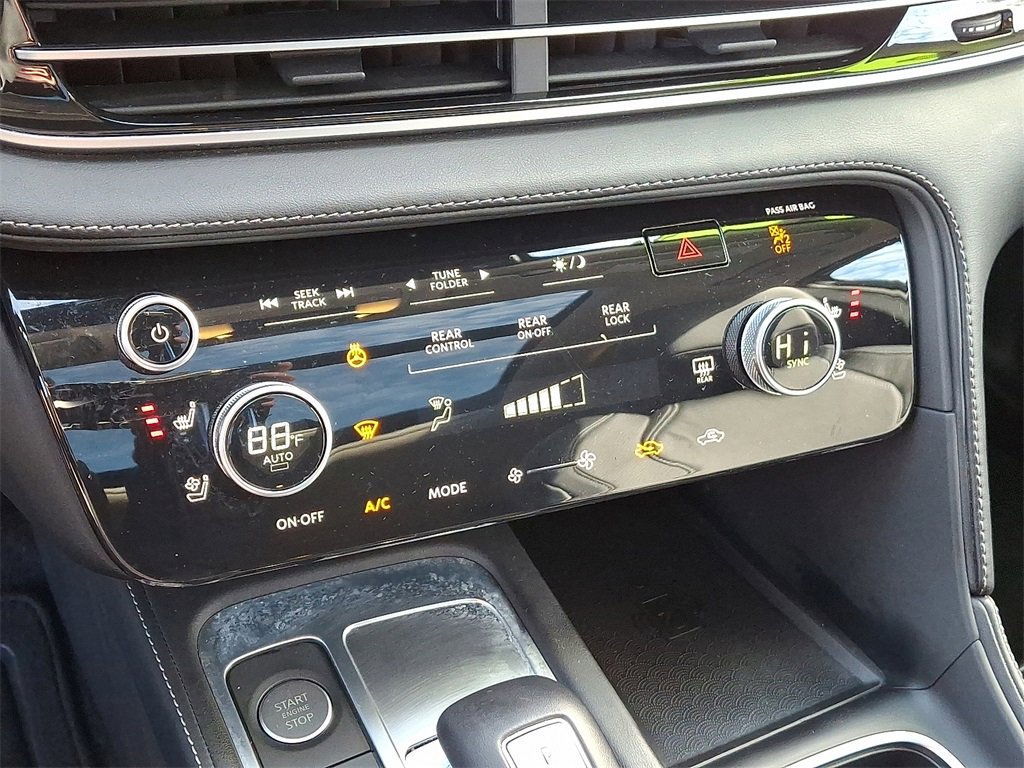 Certified 2025 INFINITI QX60 Luxe image 17