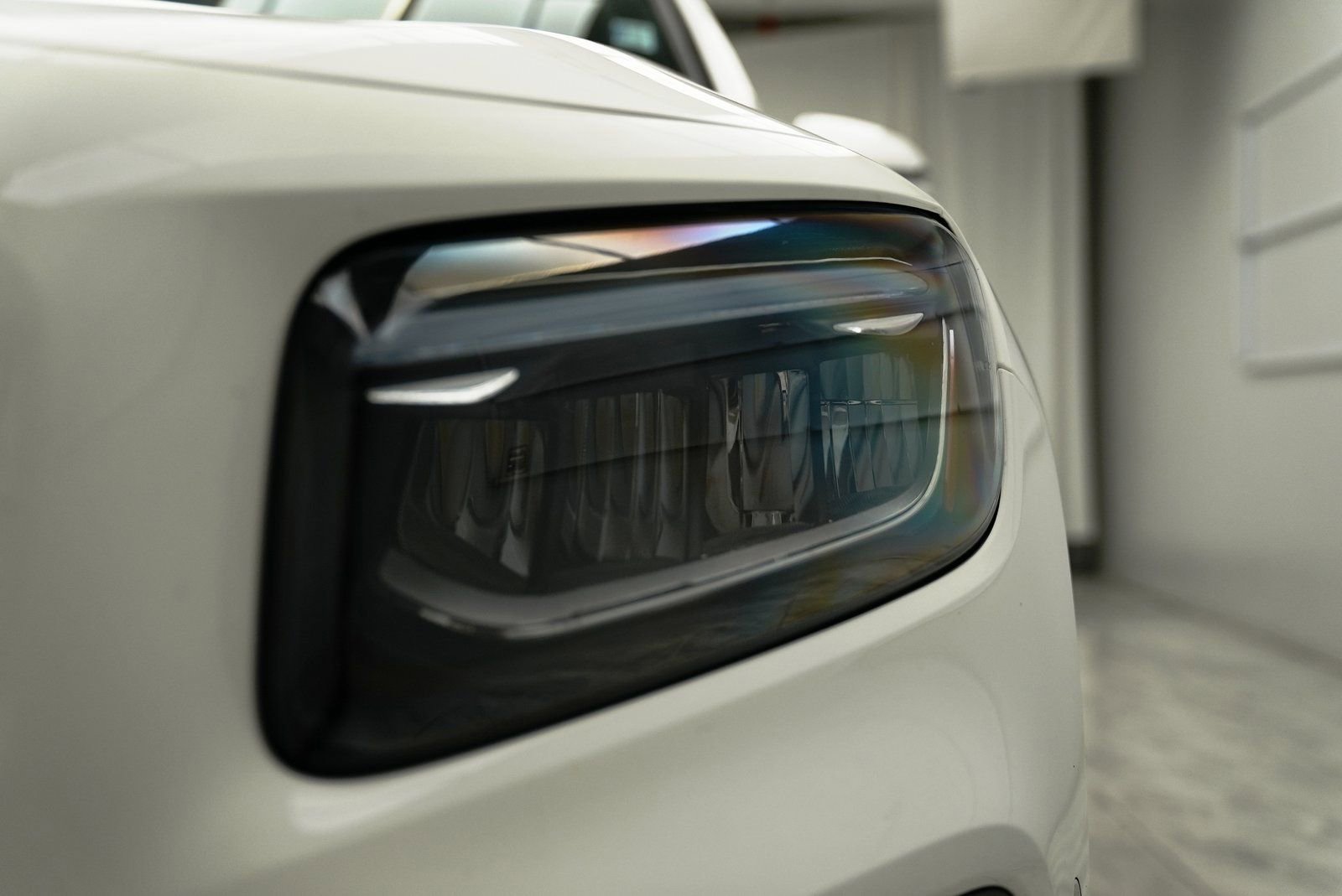 Used 2025 Mercedes-Benz GLB 250 4MATIC image 17