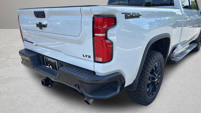 Used 2025 Chevrolet Silverado 2500 LTZ w/ Trail Boss Package AWD/4WD image 33