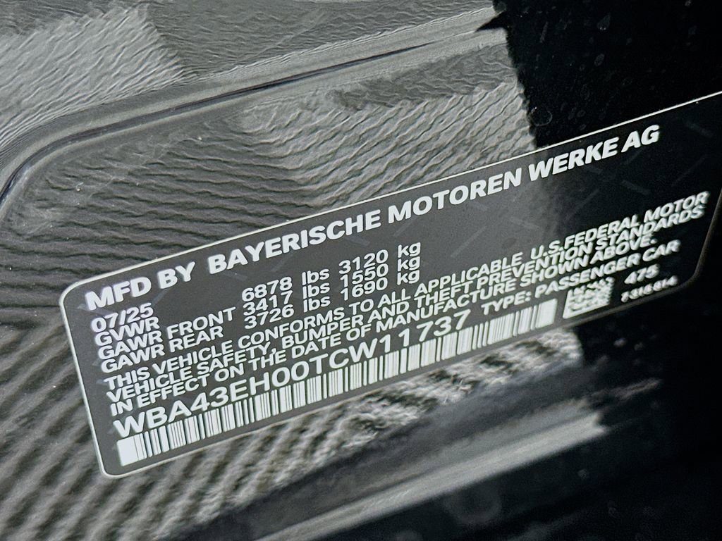 New 2026 BMW 750e xDrive w/ Executive Package image 24