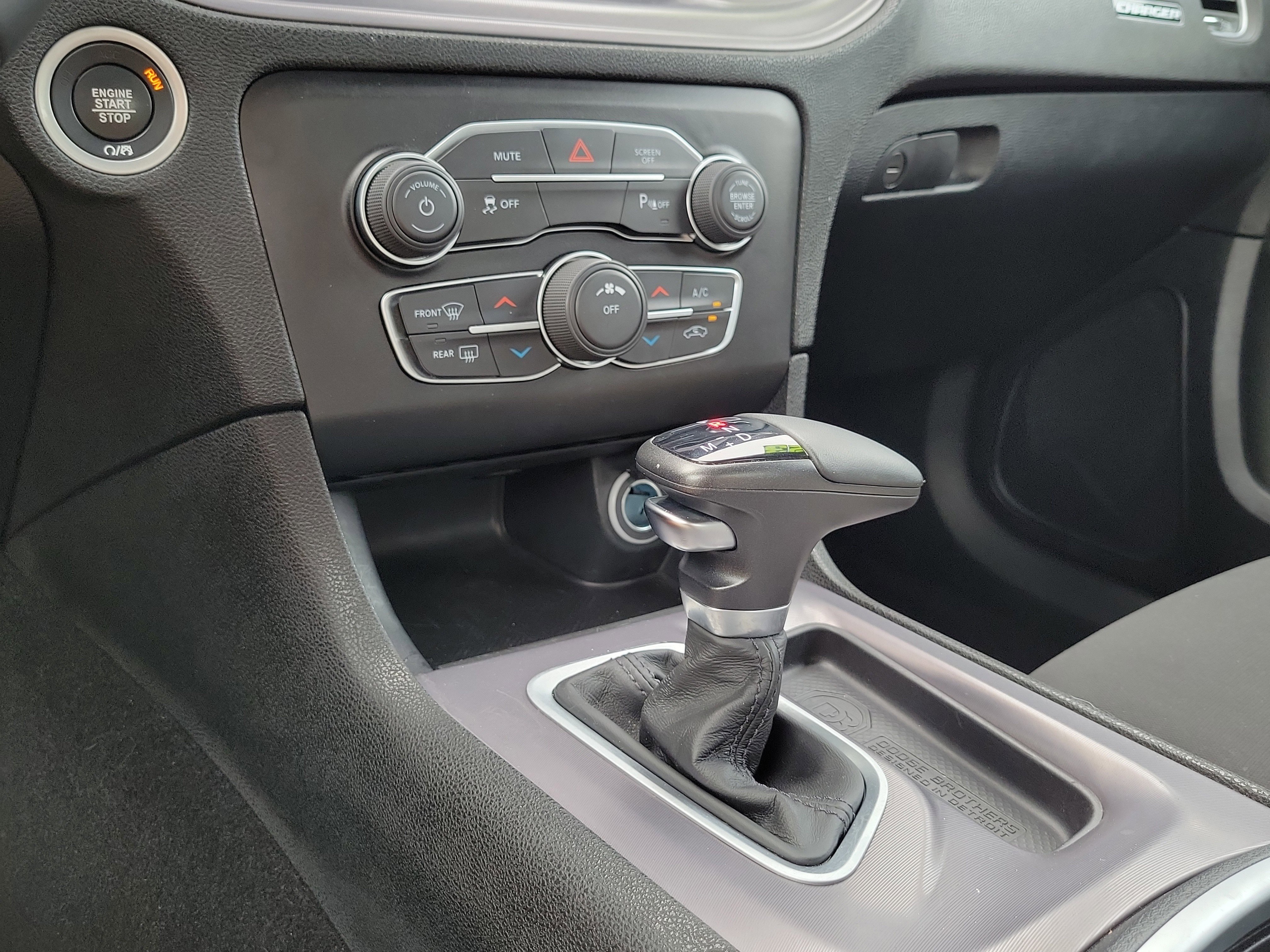 Used 2023 Dodge Charger SXT RWD image 26