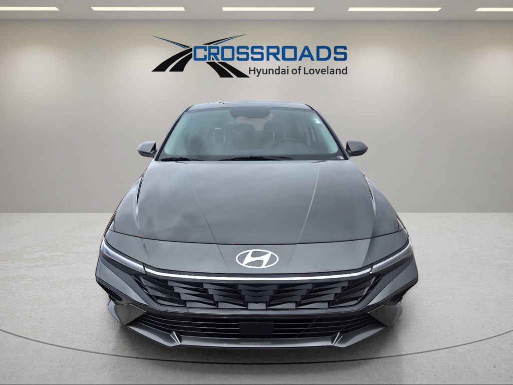 New 2026 Hyundai Elantra Limited FWD image 8