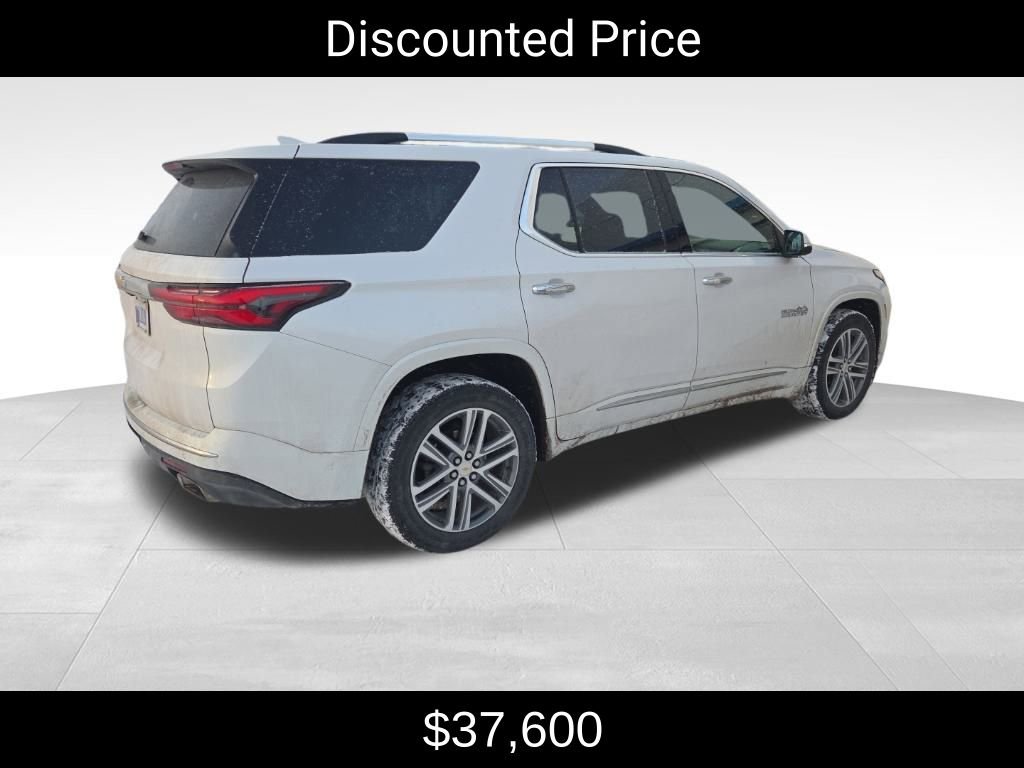 Used 2023 Chevrolet Traverse High Country w/ LPO, Floor Liner Package image 3