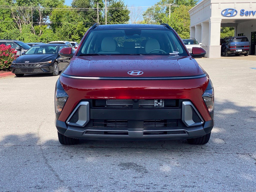 New 2026 Hyundai Kona Limited FWD image 2