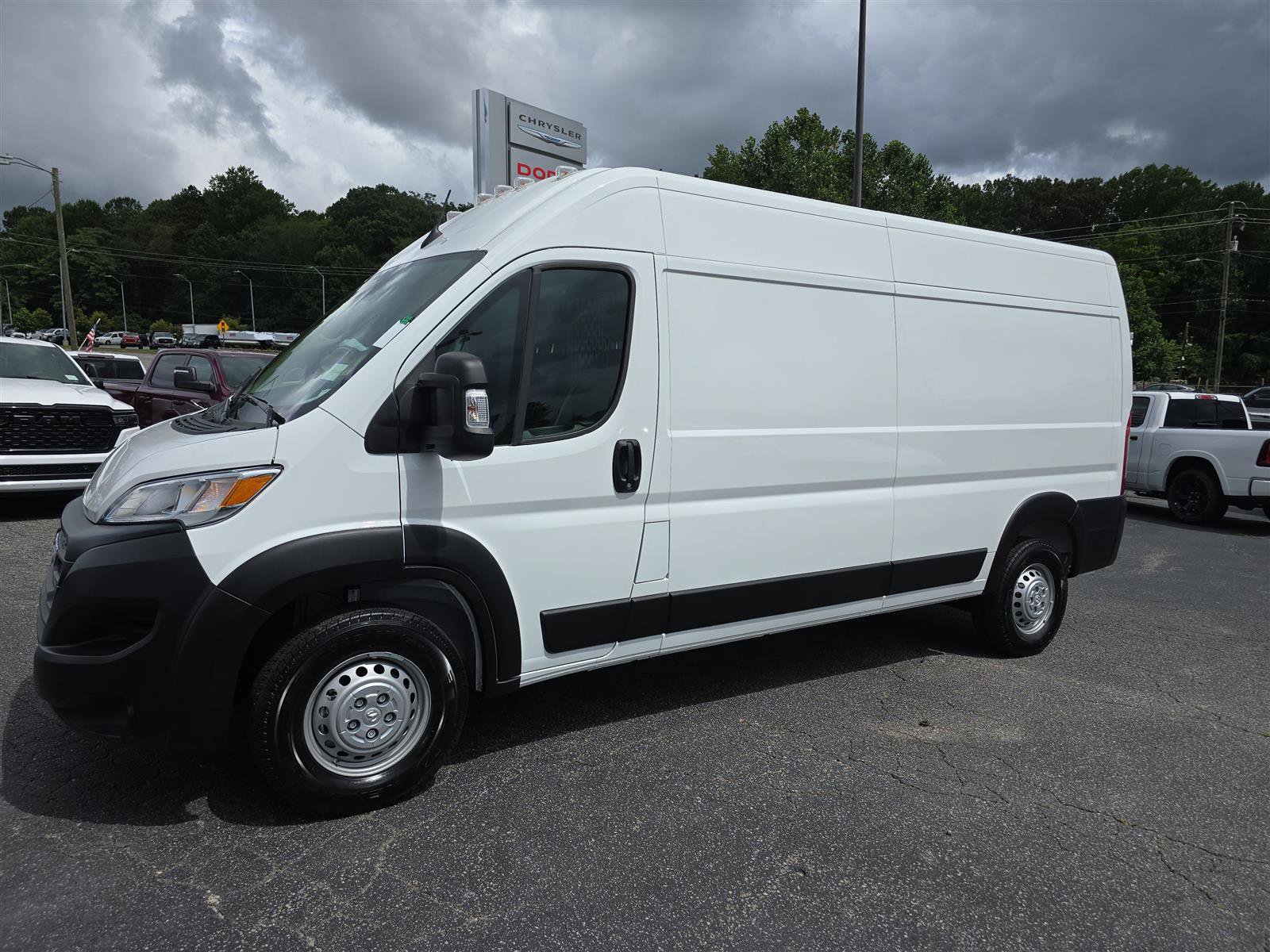 New 2025 RAM ProMaster 2500 w/ Power Group image 12