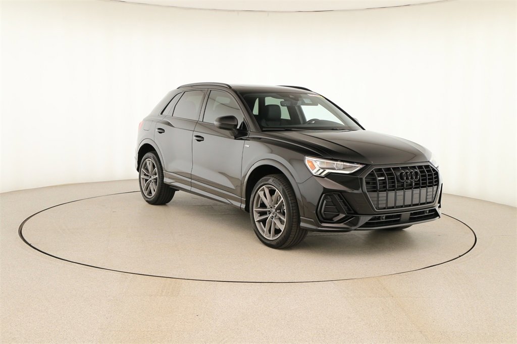 Certified 2024 Audi Q3 2.0T Premium Plus image 10