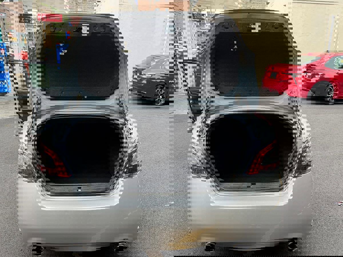 Used 2012 Nissan Maxima 3.5 SV w/ Premium Pkg image 16